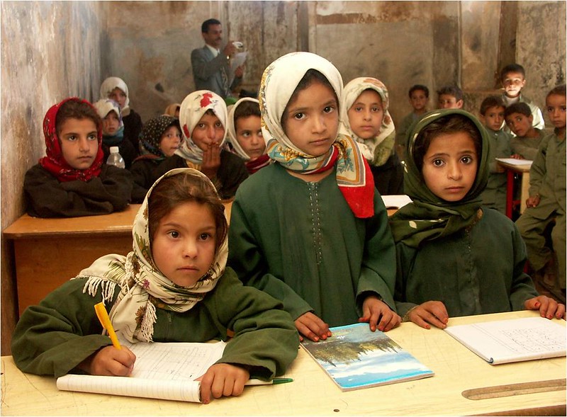  Young girls at Wadi El-Marzunad near Ash Shafadirah