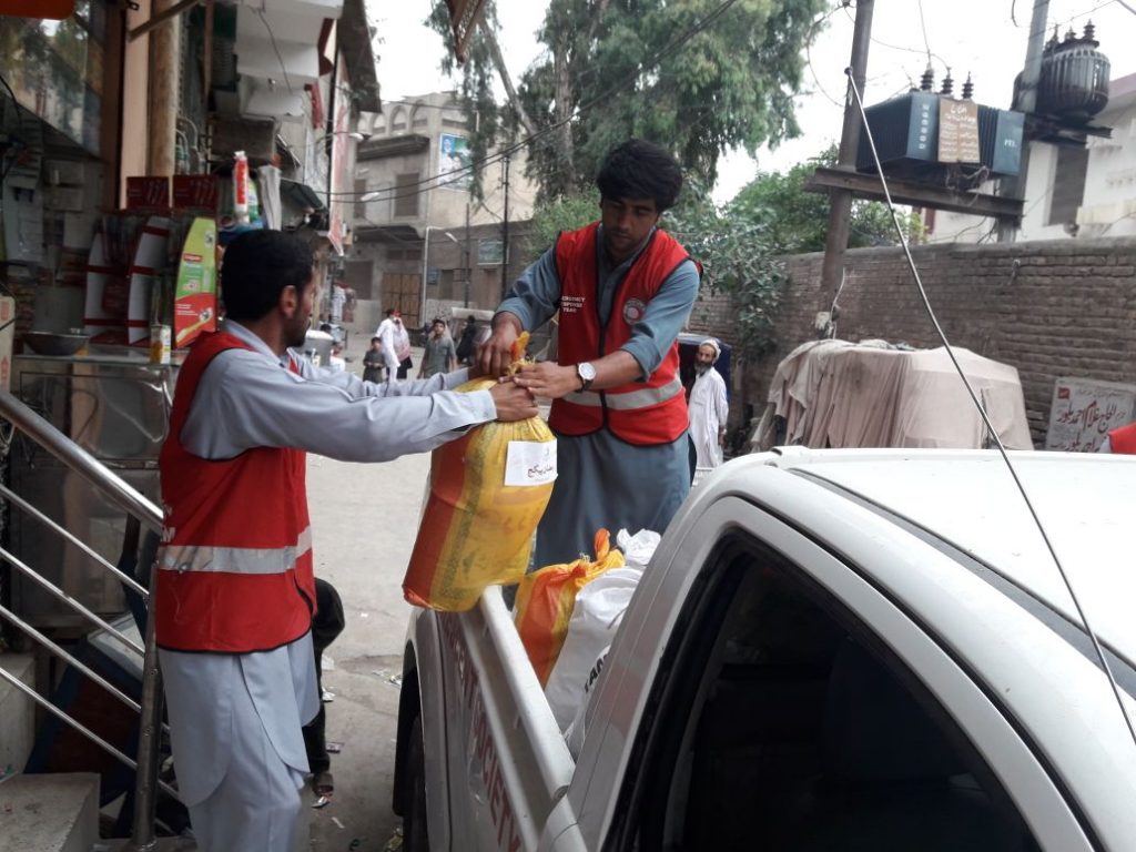 Young Pakistani Volunteers