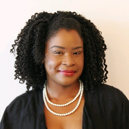 amanda-hollowell