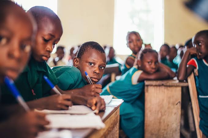 Image showing African children in a classroom.